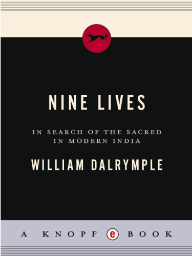 descargar libro Nine Lives: In Search of the Sacred in Modern India